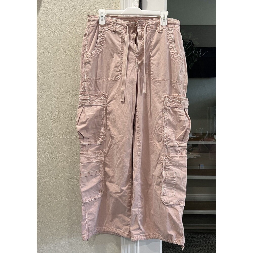 American Eagle Womens 10 High Rise Wide Leg Baggy Cargo Jogger Pale Pink Y2K